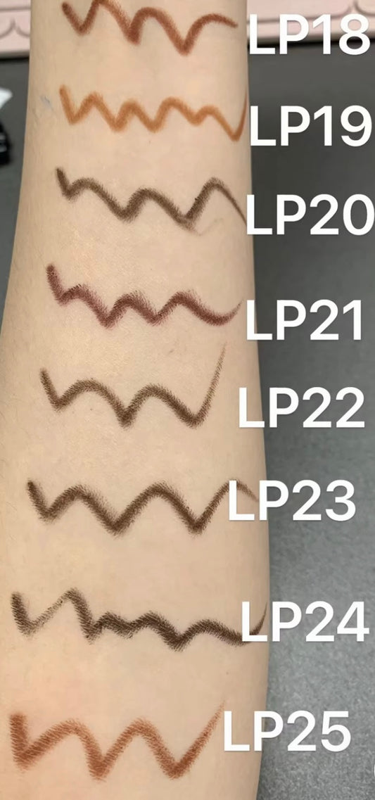 Royal & Rich Lip Liner