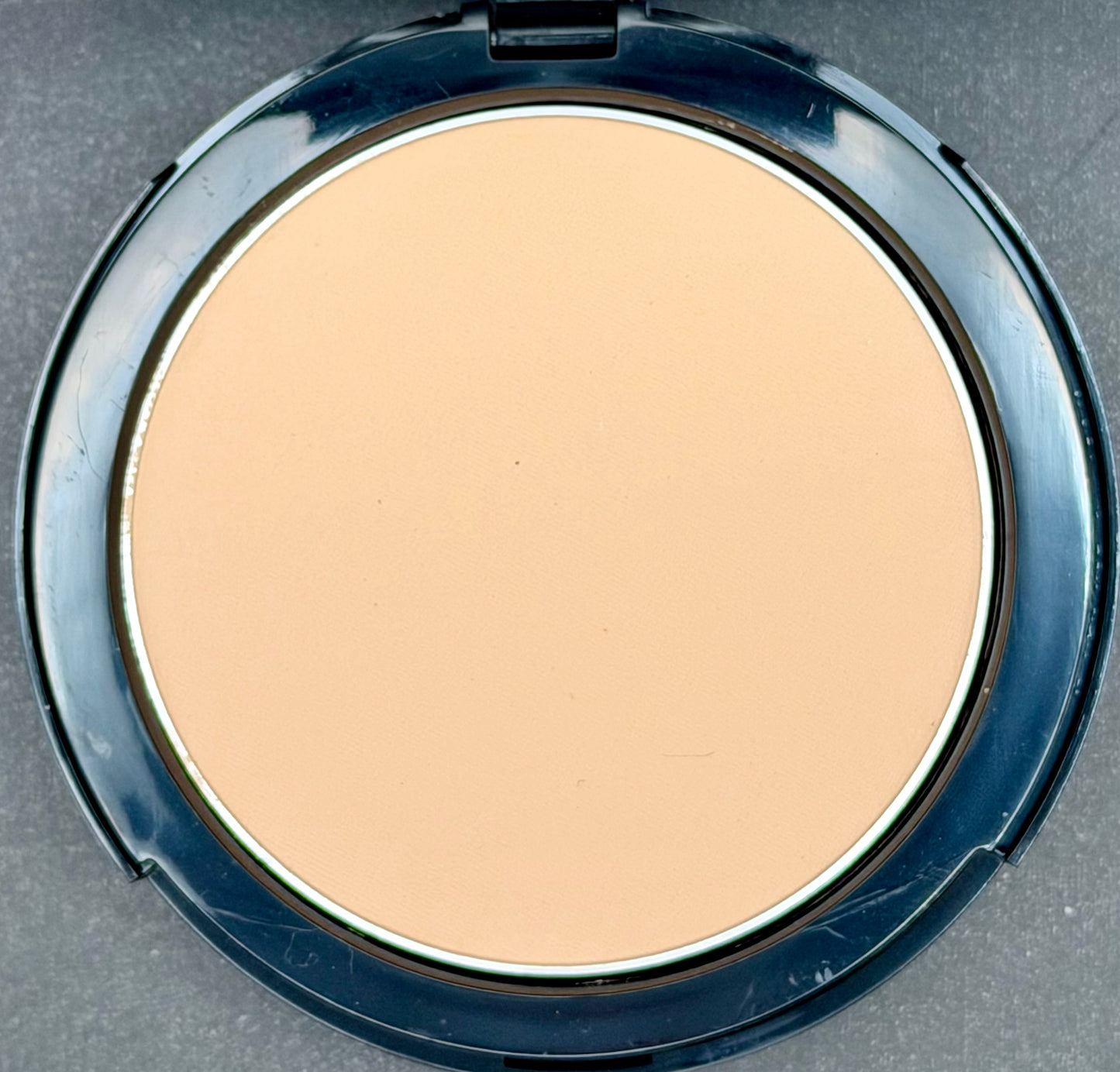 Silk-E Pressed Powder